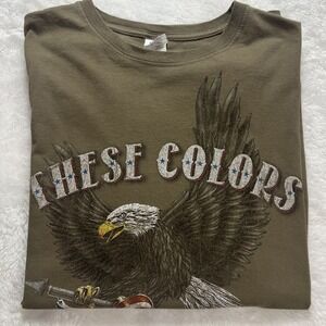 "These Colors Don't Run" Celebrate! Patriotic Men Sz 2XL Shirt Eagle USA America